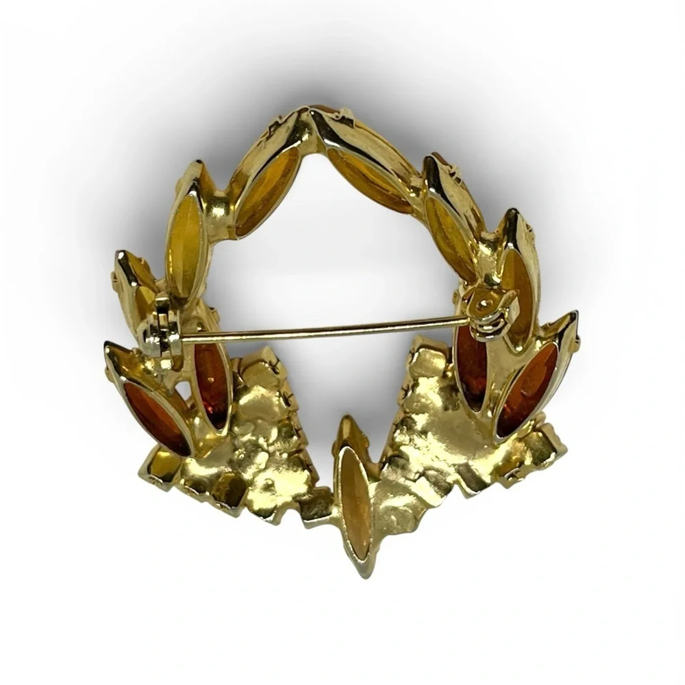 Juliana D&E intricate shaped
